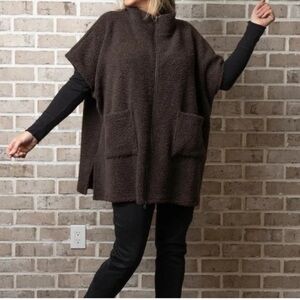 Bryn Walker women’s Pip Poncho wool sherpa oversized full zip vest pockets sz M